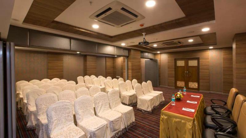 Hotel Pai Viceroy Tirupati Exterior foto