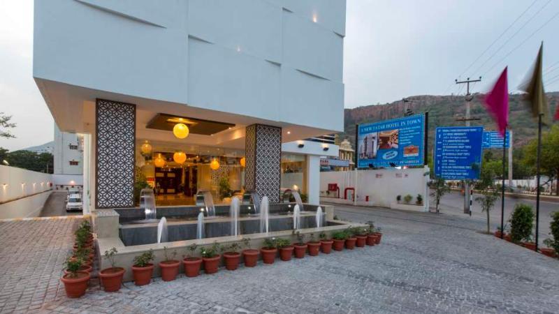 Hotel Pai Viceroy Tirupati Exterior foto